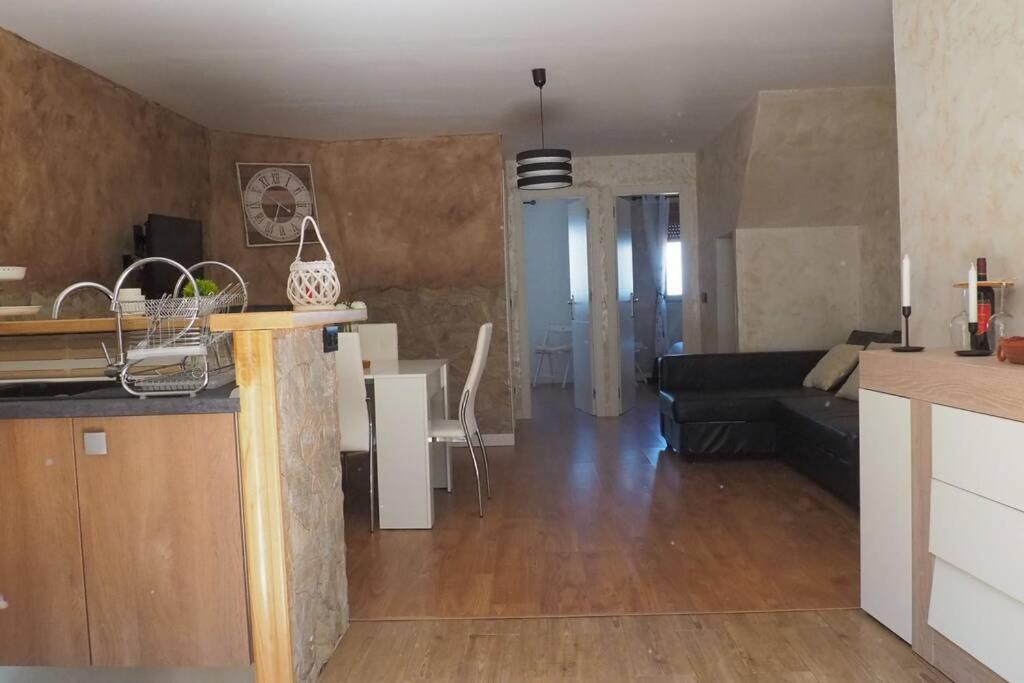 El Bosque De Los Romanos Apartment Puerto de Bejar Ngoại thất bức ảnh